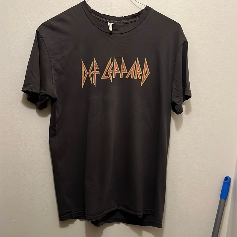 Def Leppard Thrased Faded Black T-Shirt